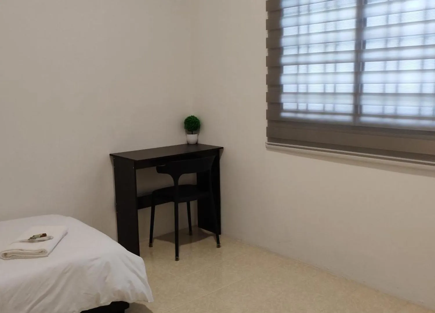 23 Inn Single Bedroom With Share Bathroom 203 Bukit Mertajam 0*,  Malaysia